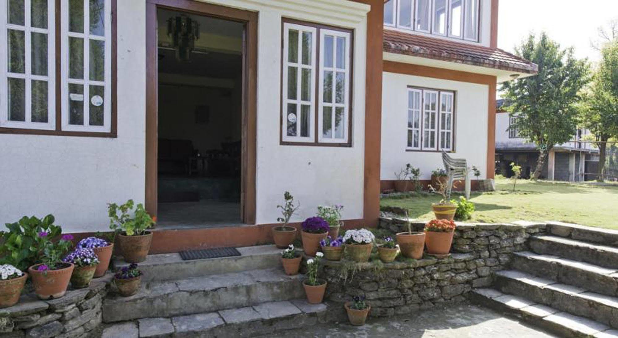 Sarangkot Sherpa Resort P Ltd Pokhara Exteriör bild